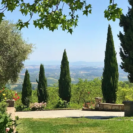 Feriehus Borgo Poggio Bianco *
