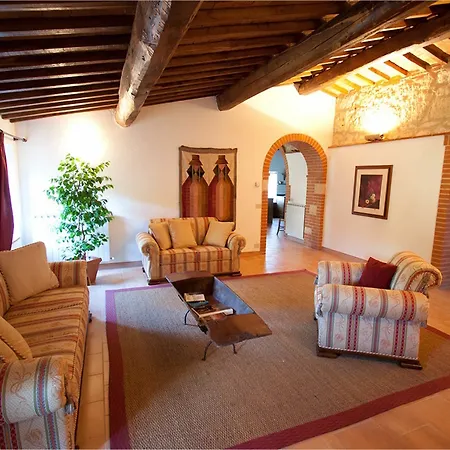 Borgo Poggio Bianco * Sarteano